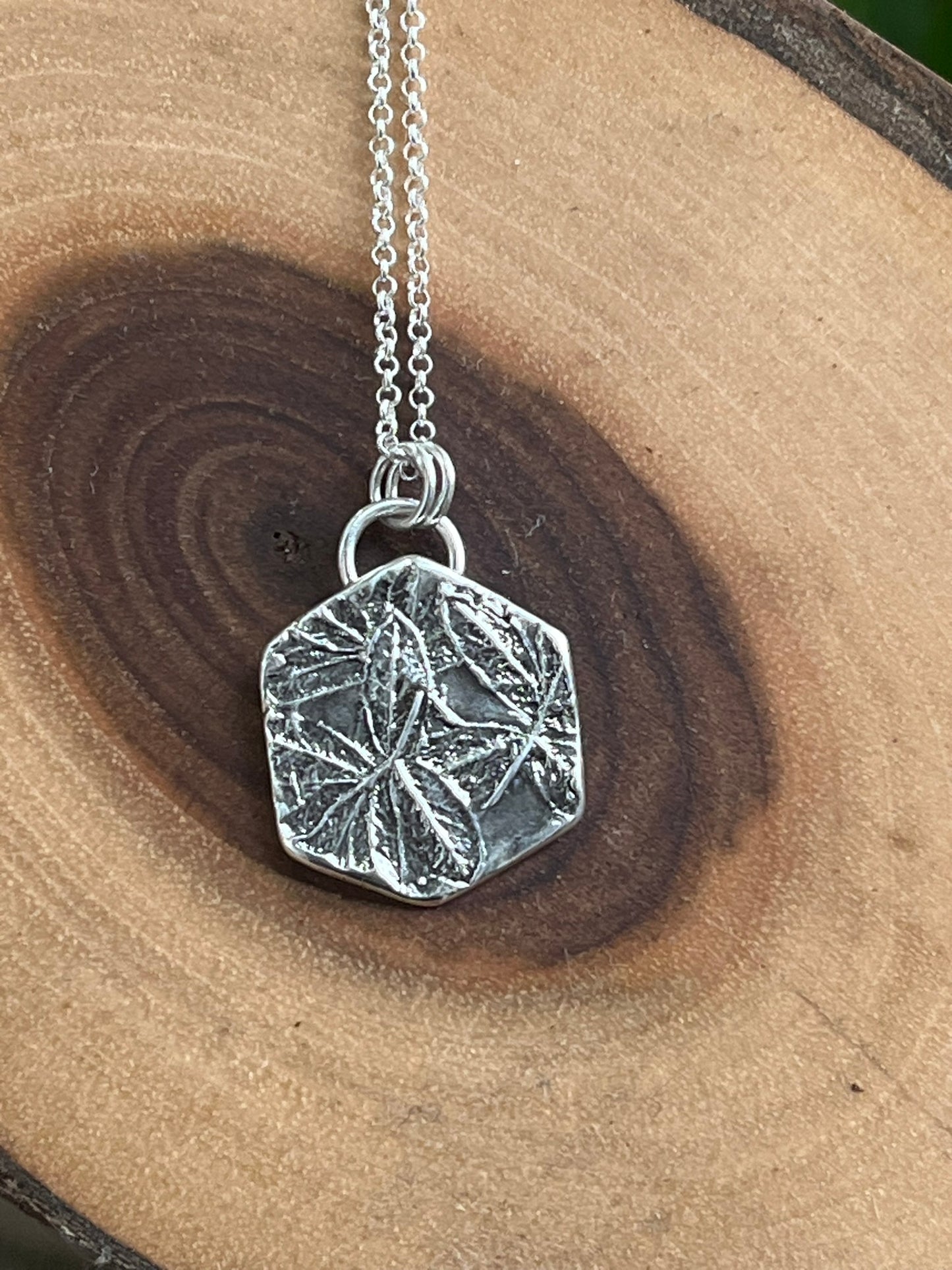 Rue hexagon pendant