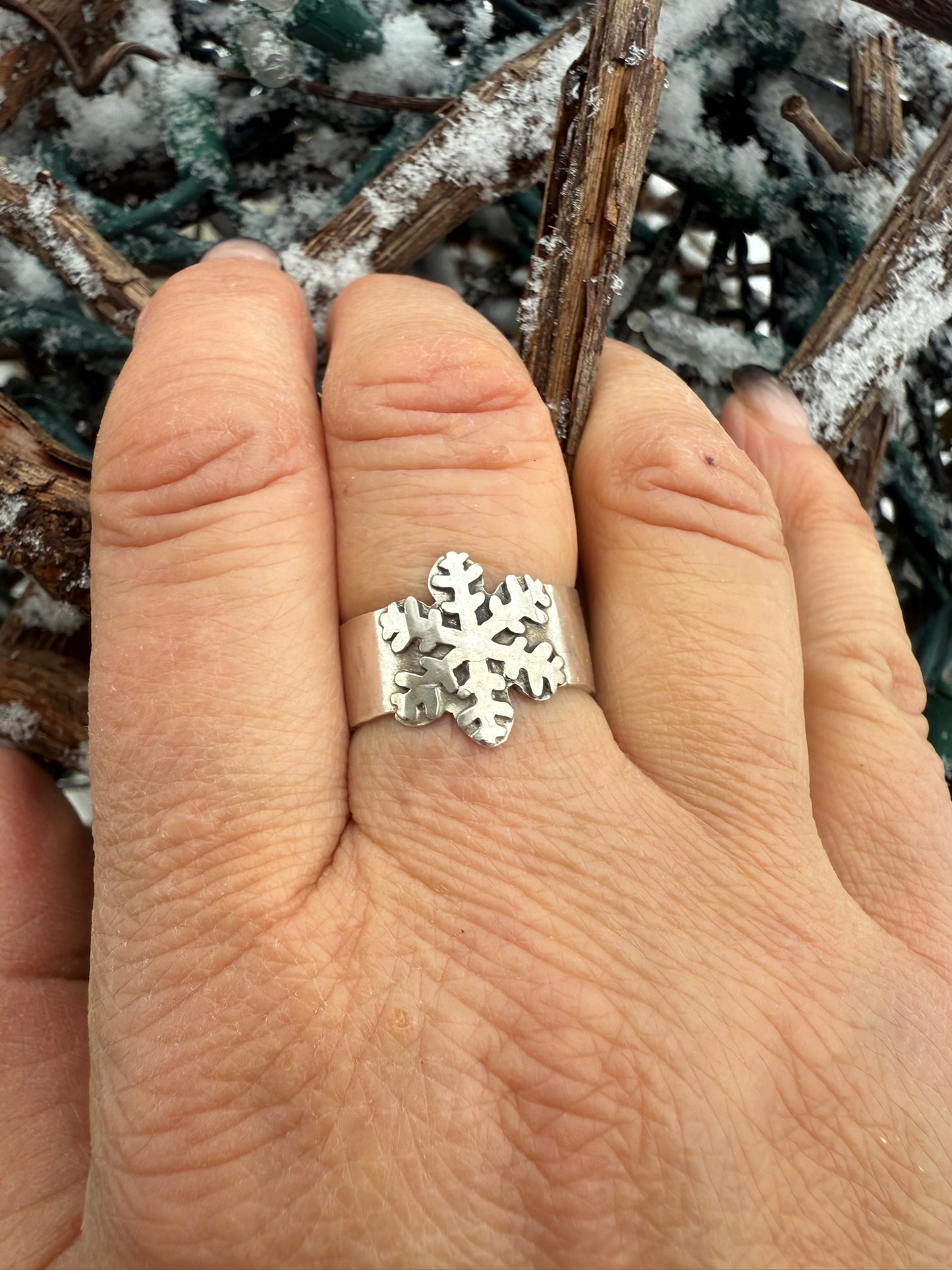 Snowflake Ring